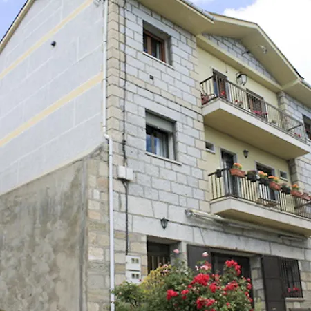 Apartamentos Monasterio San Martín de Castañeda Esterno foto