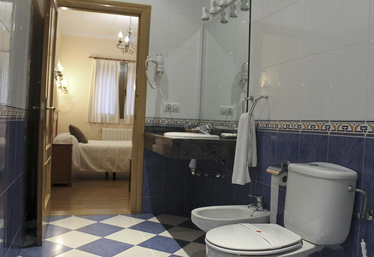 Monasterio Apartment San Martin de Castaneda
